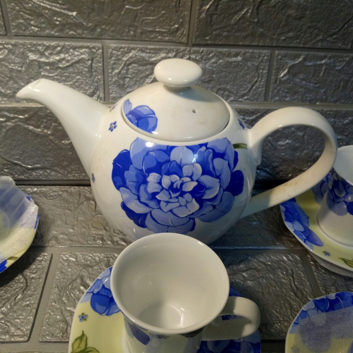 Bộ bình trà sứ chuan kao hoa xanh cao cấp