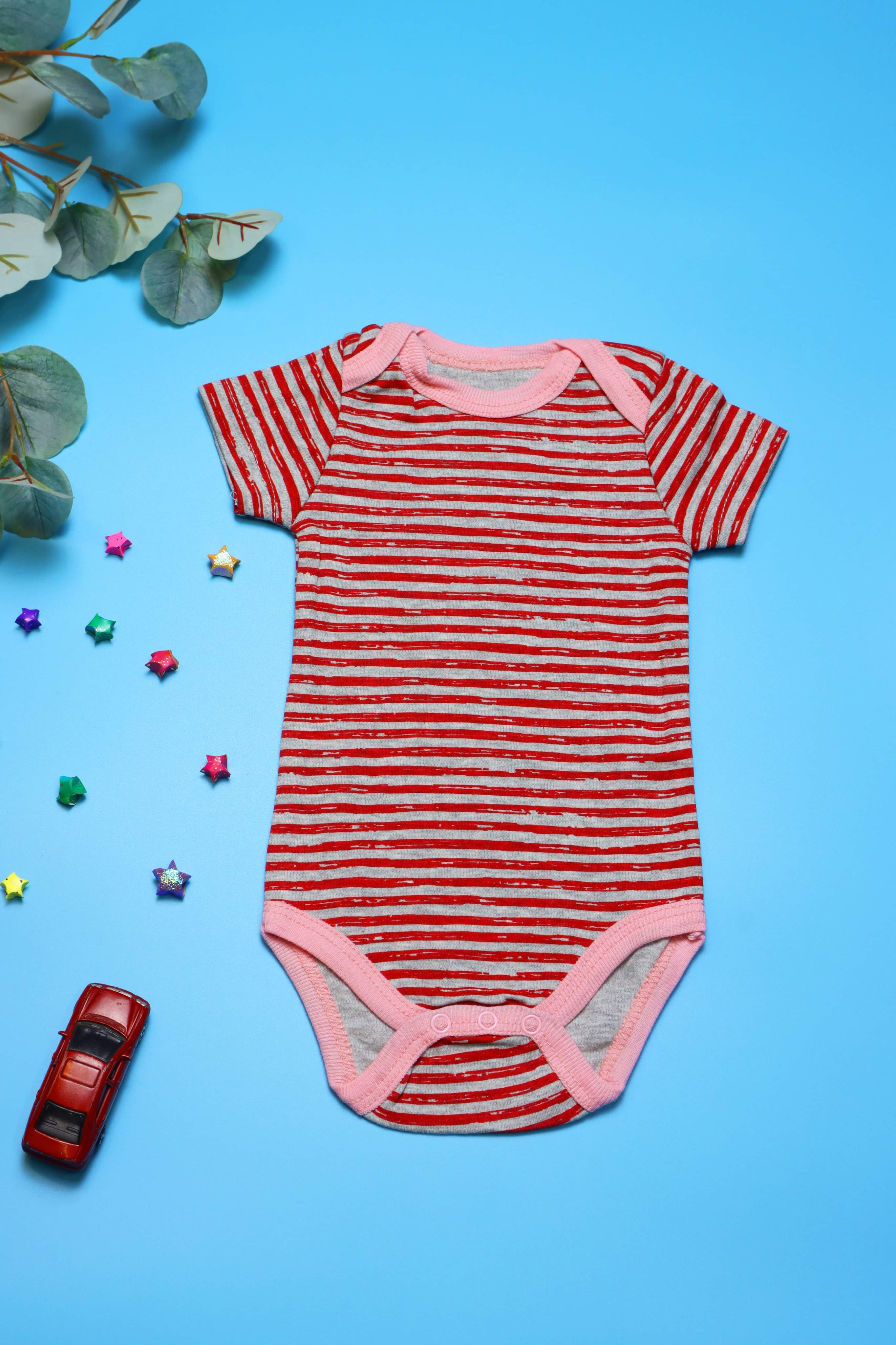 Set 5 bộ bodysuit bé trai từ 0 - 12 tháng tuổi