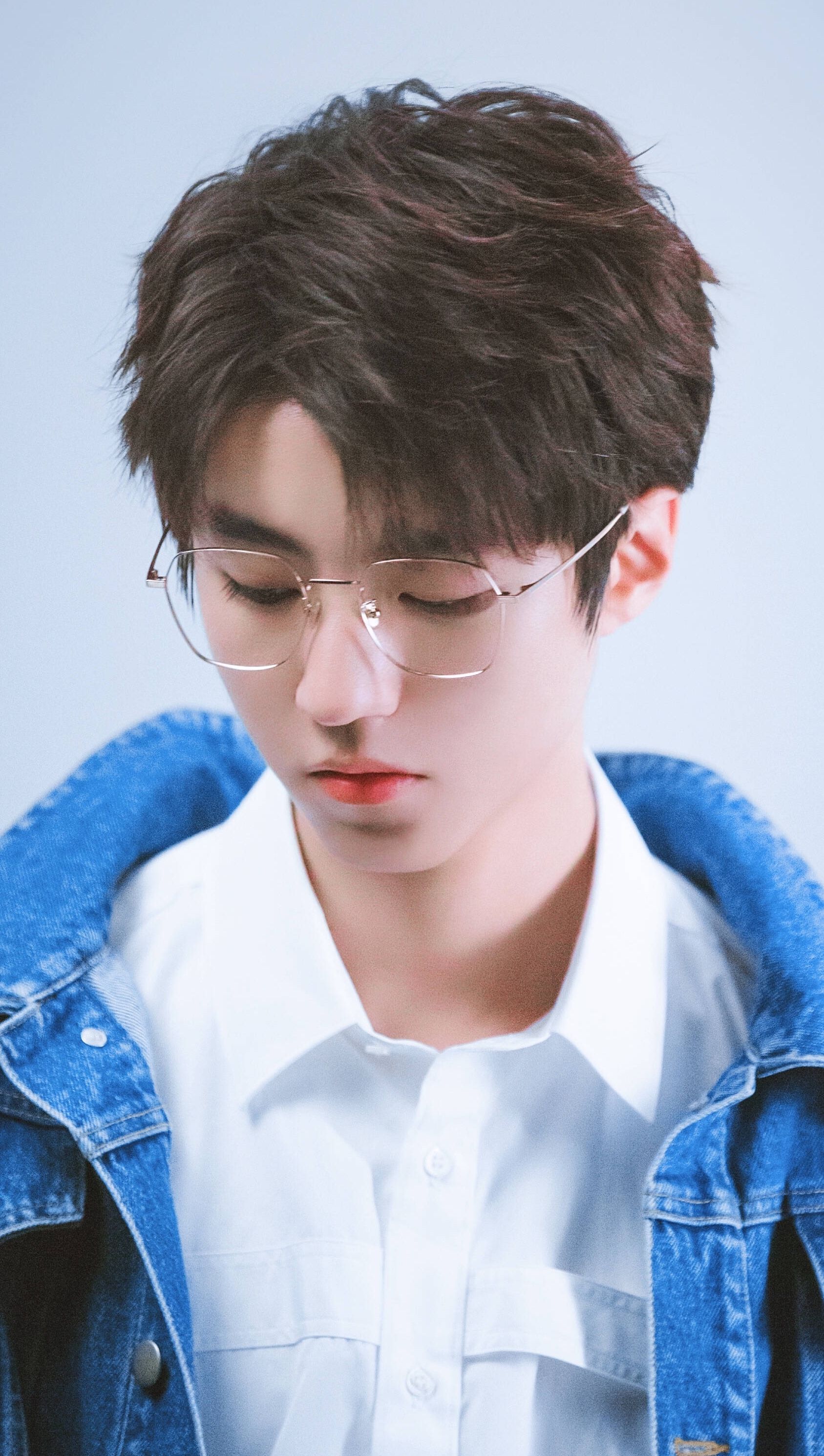 Túi quà Vương Tuấn Khải Tfboys