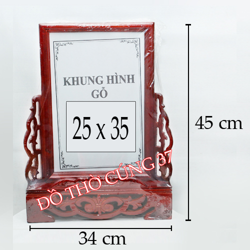 Khuôn hình thờ gỗ - khung ảnh