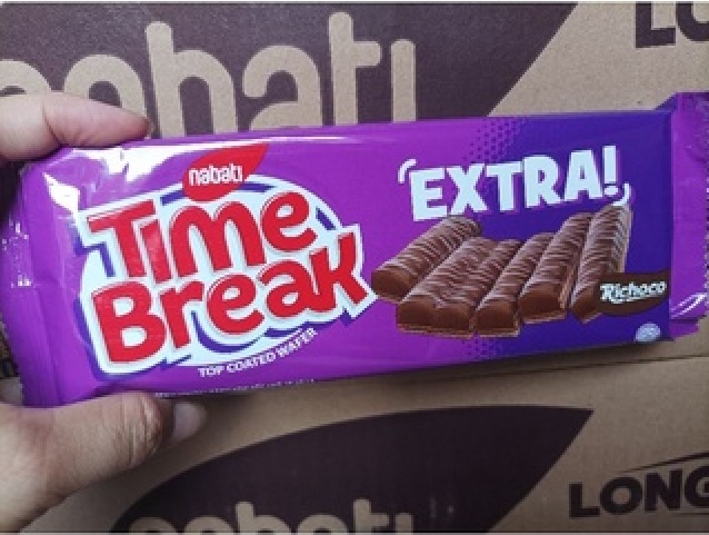 Bánh kem xốp Nabati Phủ Socola Time Break - 48g