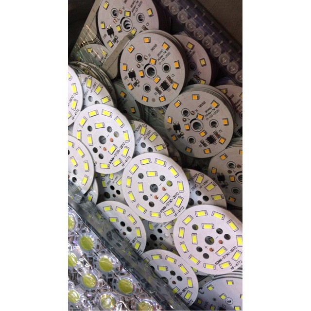 HOT-Led miếng 7w dùng chấn lưu