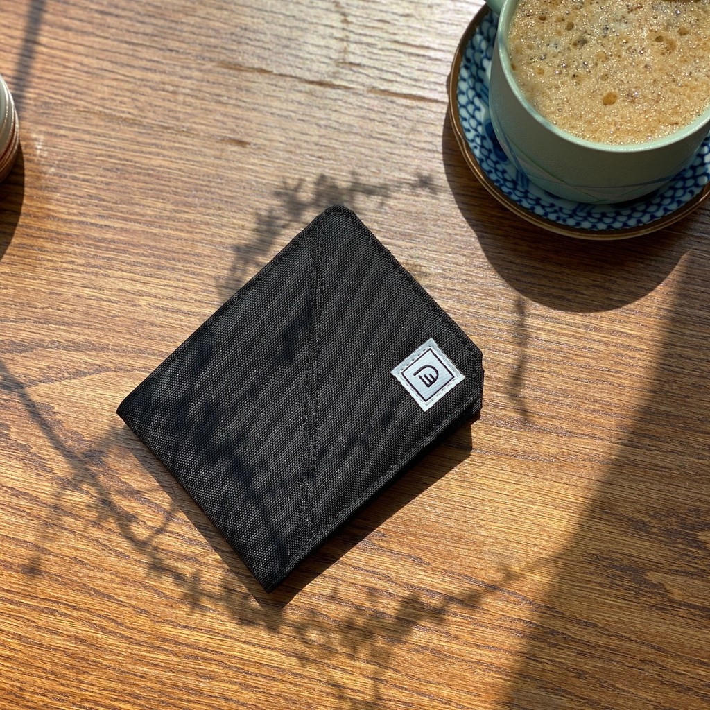 Ví Vải DIM Basic Wallet Unisex ( Đựng 6 - 10 Thẻ  Vải Polyester Canvas Chống Nước Thiết Kế Tối Ưu Chứa Đựng) - Màu Đen