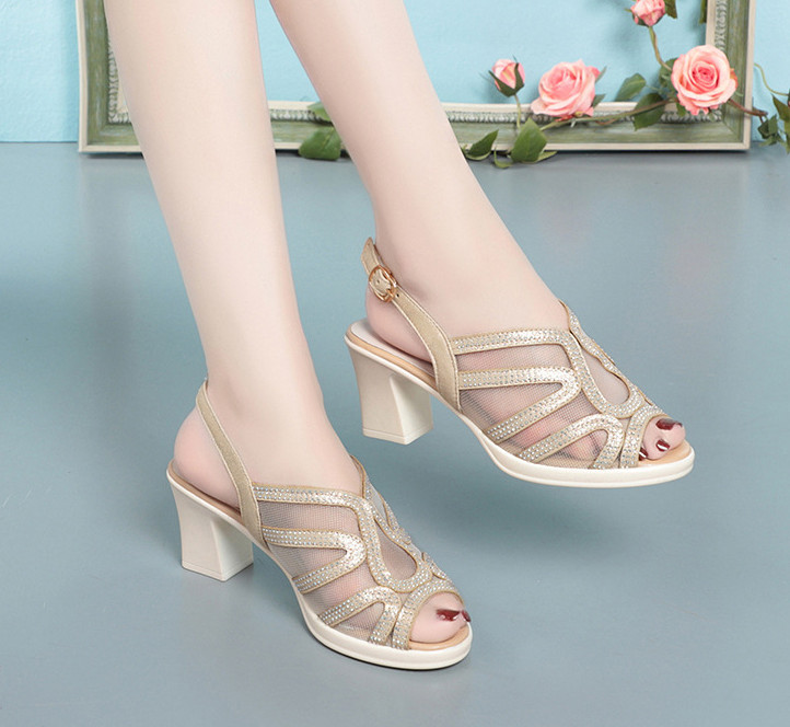 Giày boot sandan hở hậu quai xoàn 7f