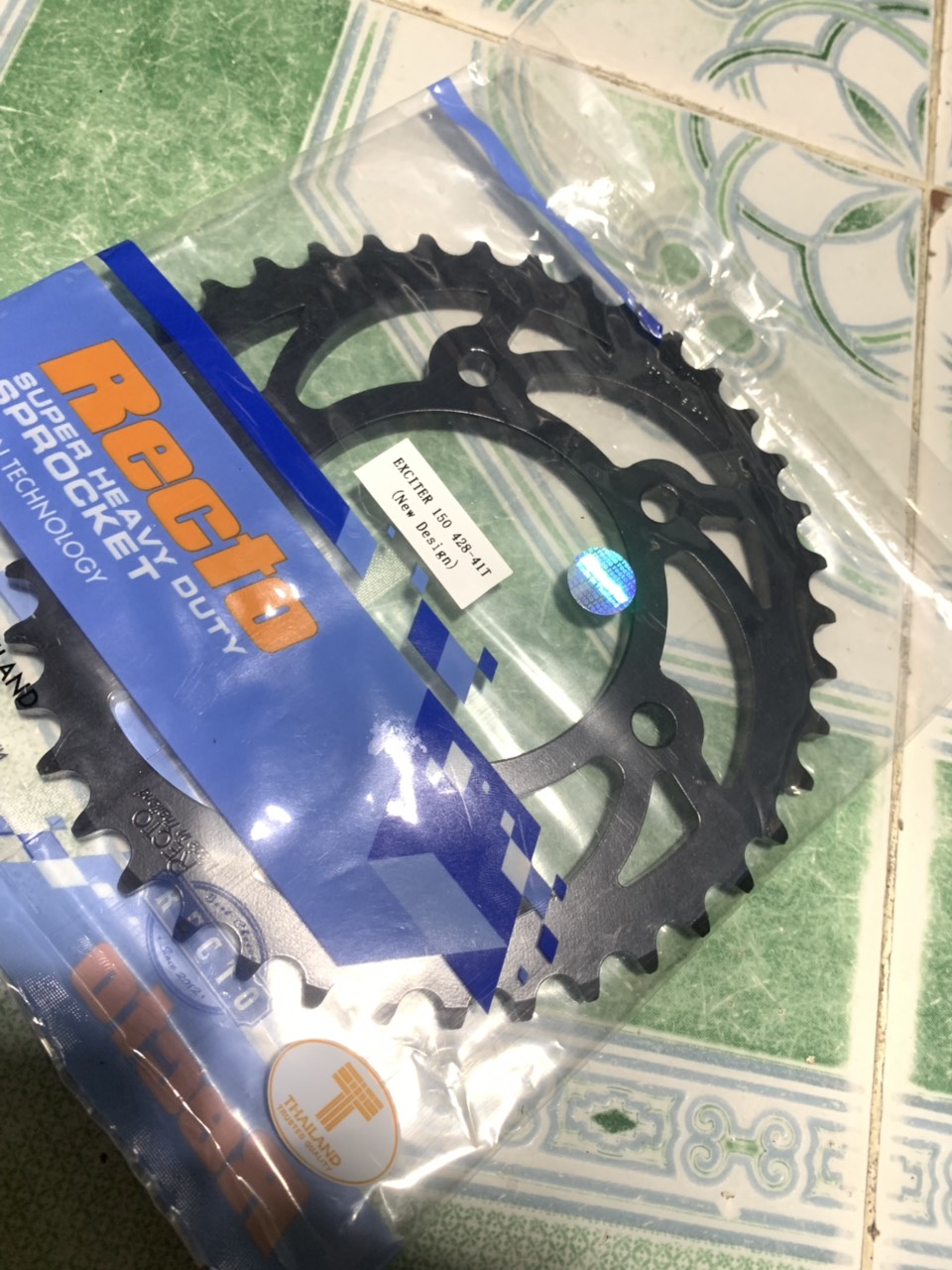 Dĩa 41T xe exciter 150 hiệu recto