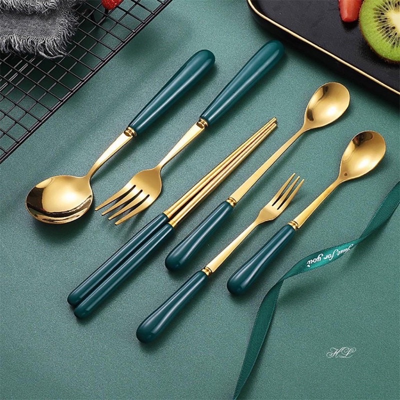 Đũa thìa dĩa cán sứ mạ vàng xanh cổ vịt cao cấp