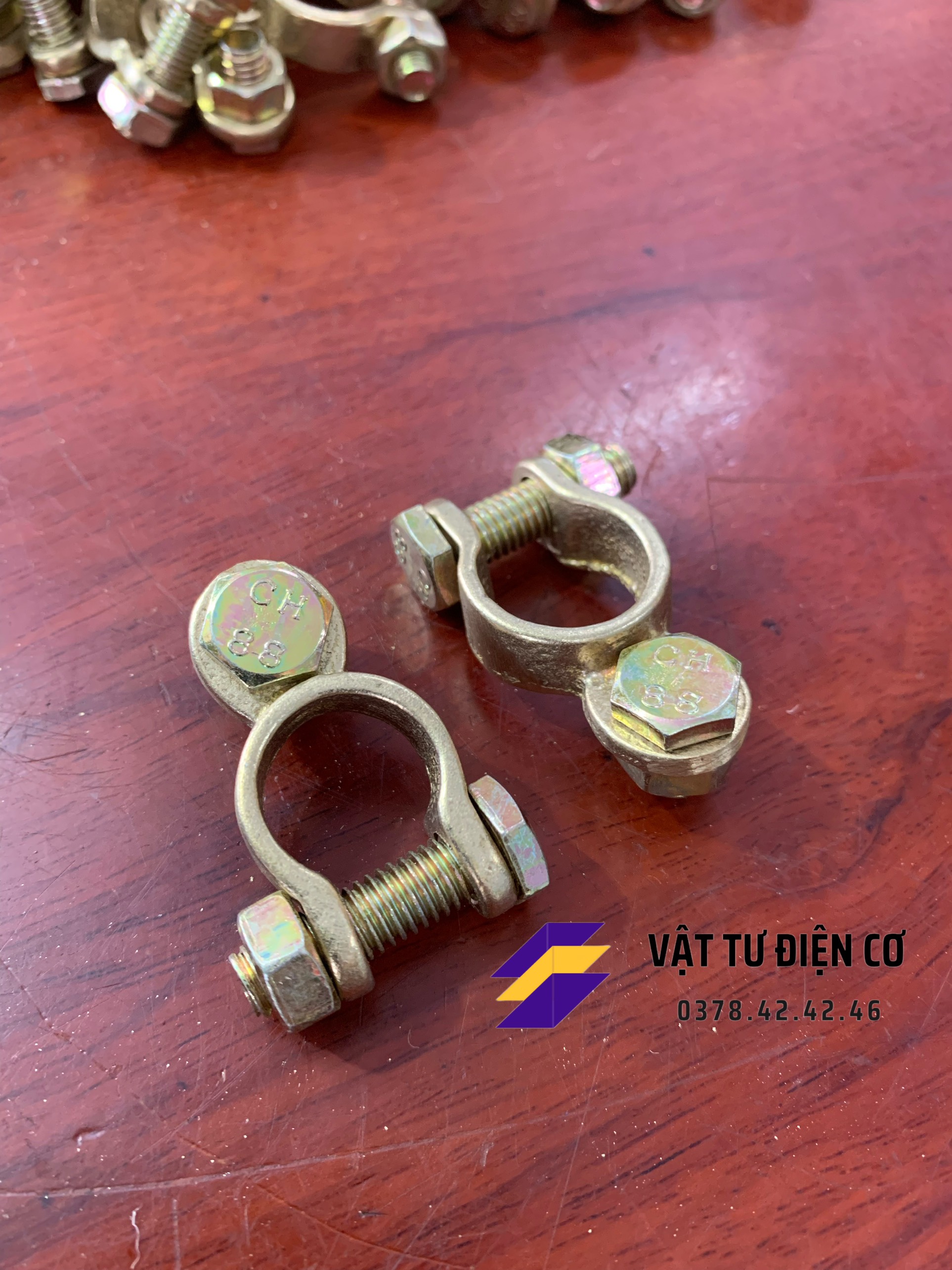 CỌC BÌNH ẮC QUY ĐỒNG THAU ĐẦU BỌP TRÒN LỚN PHI 18 (D18MM) - 1 CẶP