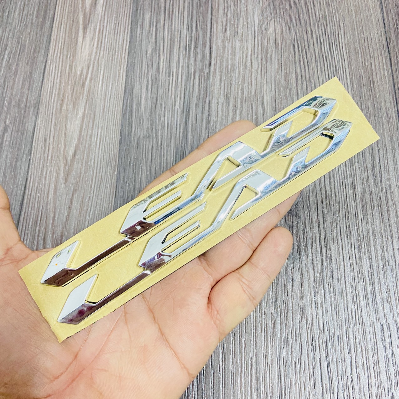 Tem chữ nổi lead dán trang trí xe cao cấp zin đét