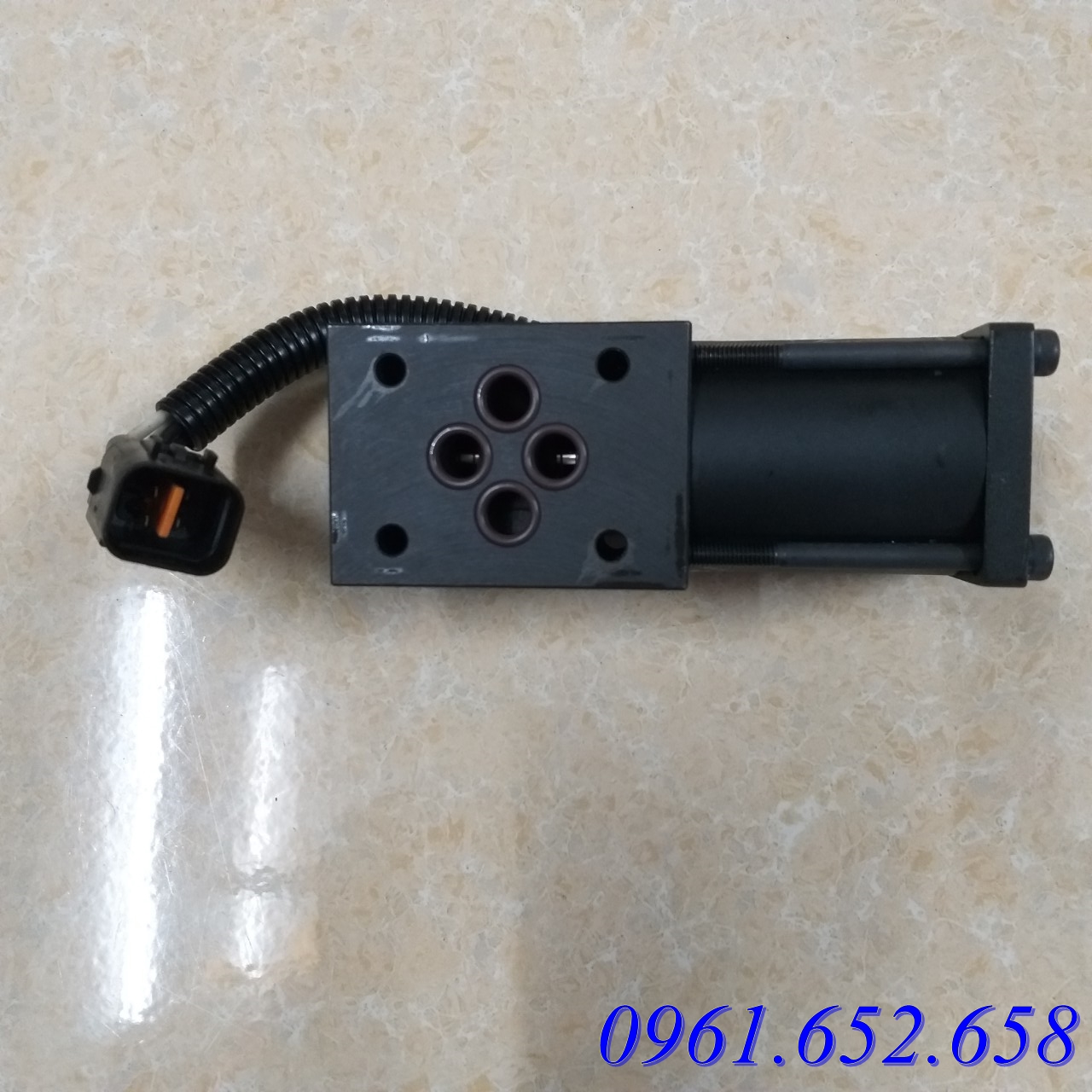 Van điện từ hộp số xe nâng 12V