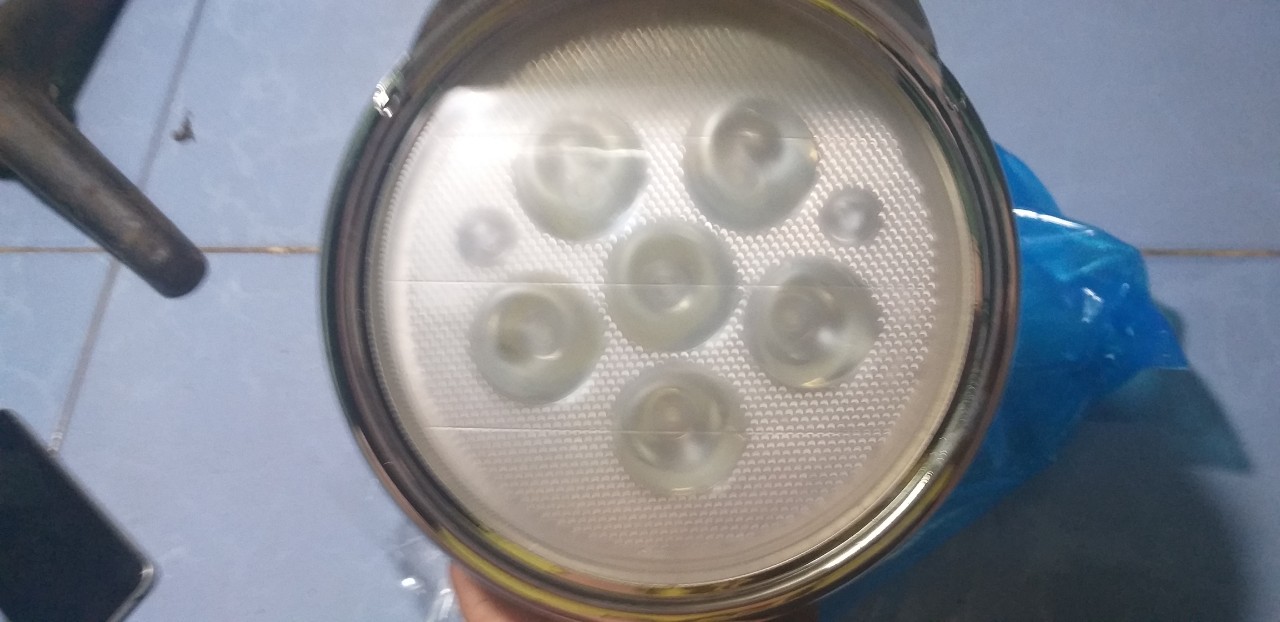 Đèn pha tròn trước xe ba bánh/xe ba gác mặt kính (đèn led 1 cái)