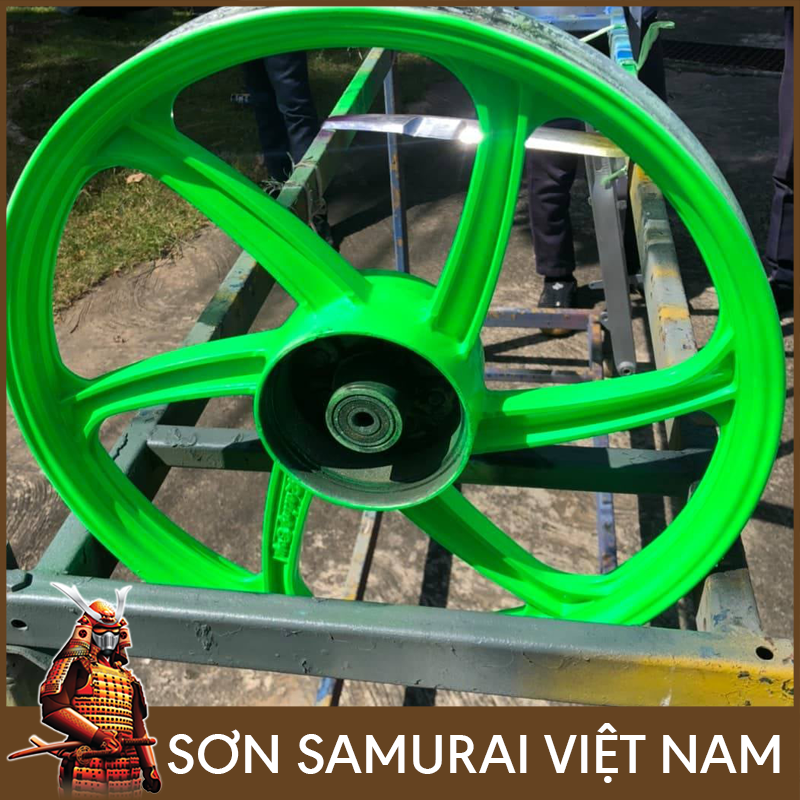 Chai sơn màu xanh huỳnh quang 54 sơn samurai