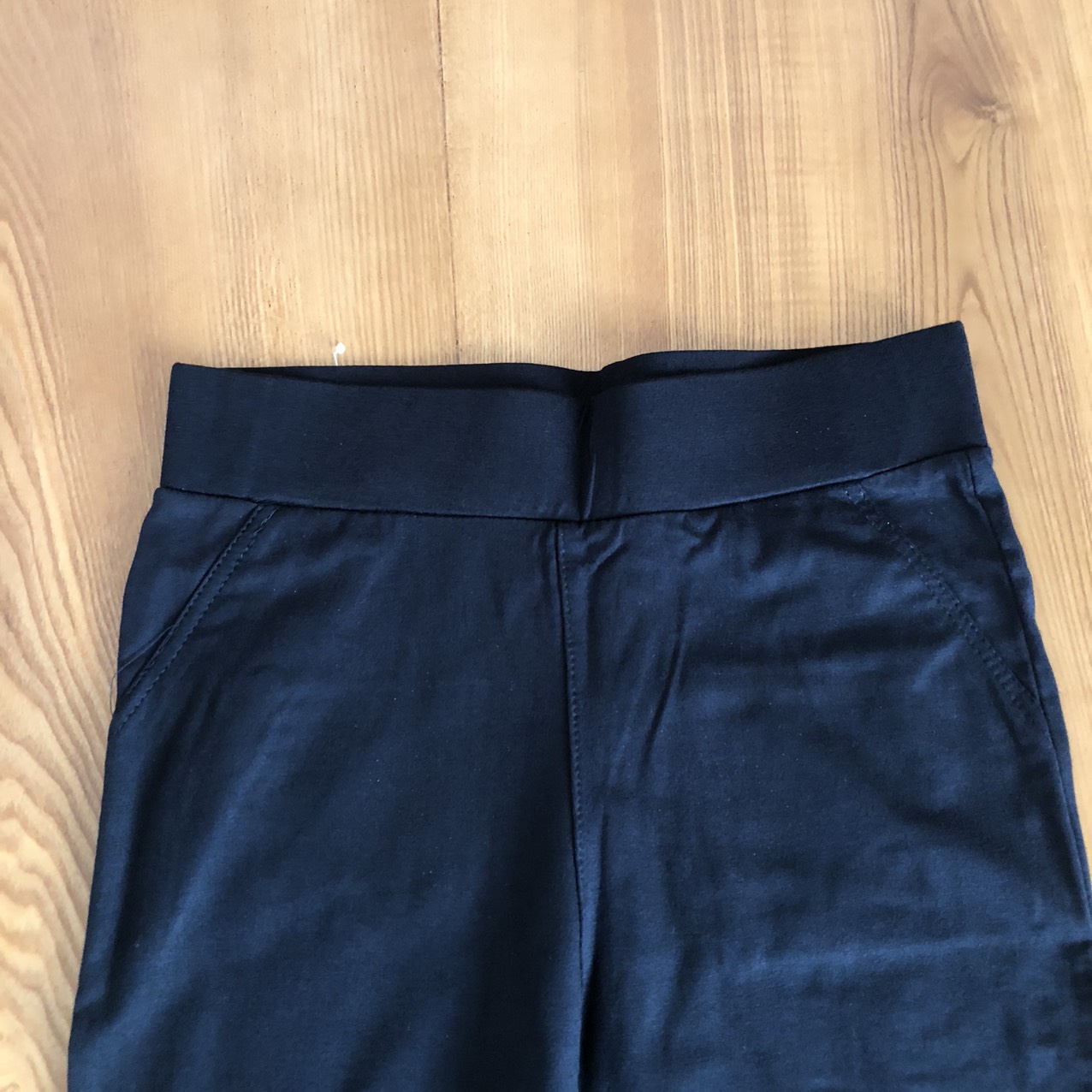 Quần legging nâng mông túi zip xuất hàn