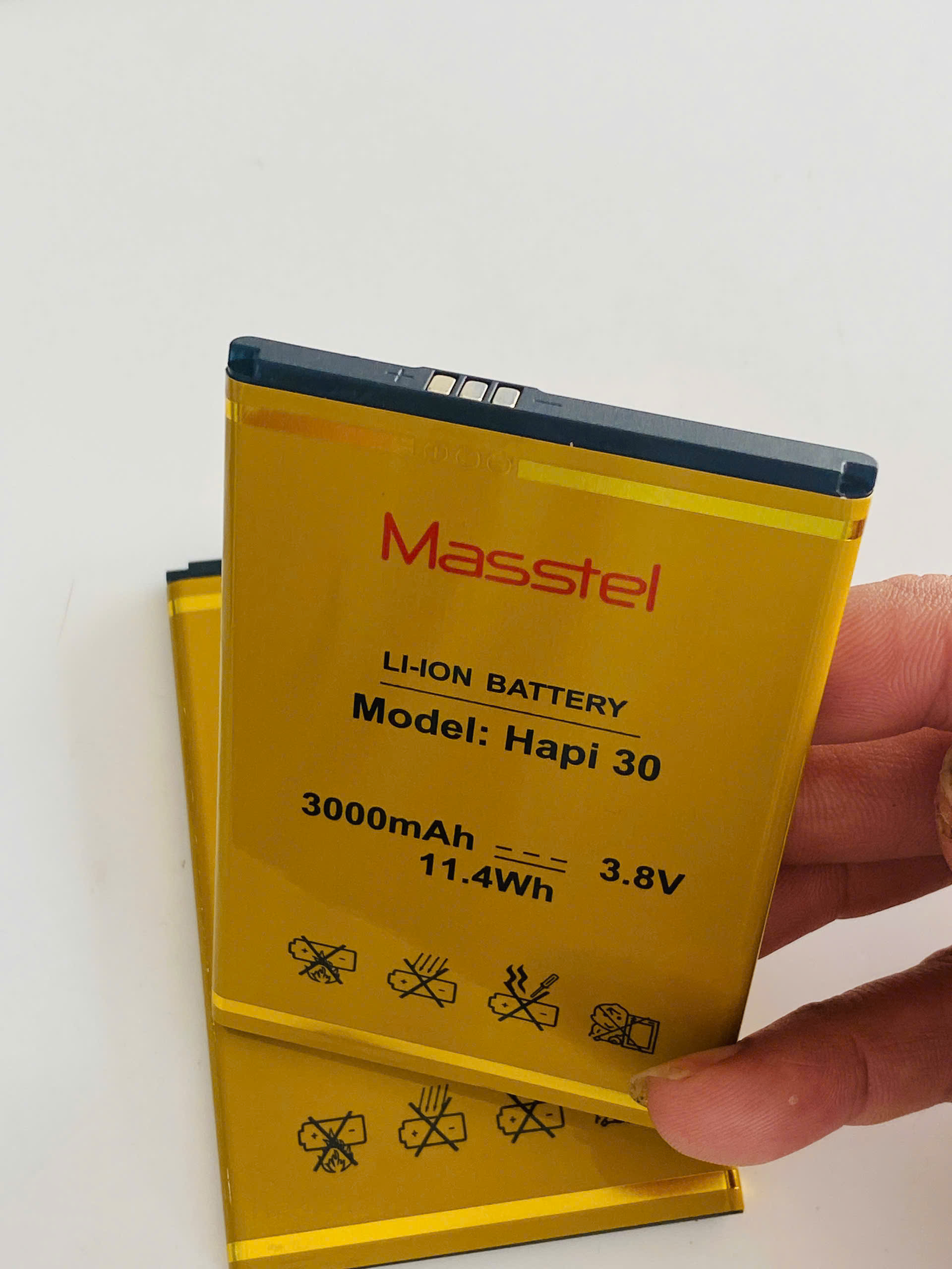Pin Masstel Hapi 30 Chính Hãng Mới 100%