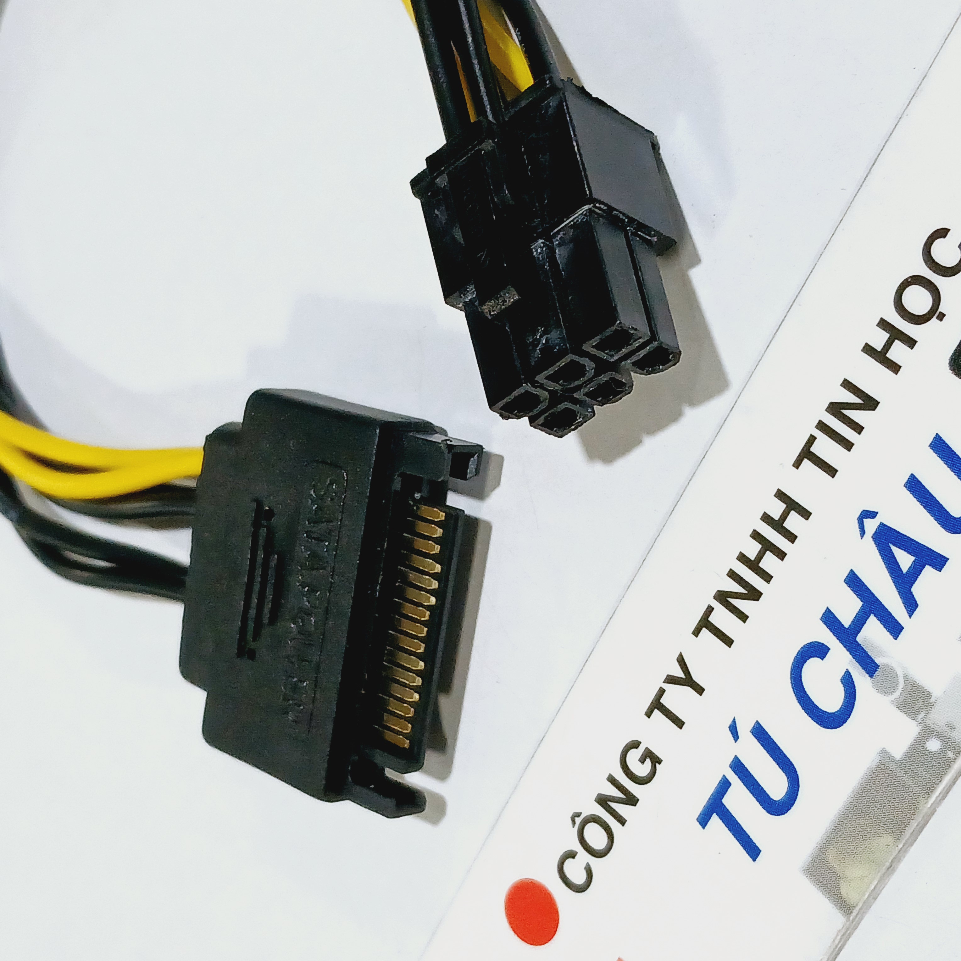 Cáp Sata ra 6 Pin / Cáp Sata ra 8 Pin (2 Pin rời tách 8 Pin thành 6 Pin) - Cáp dài 15Cm