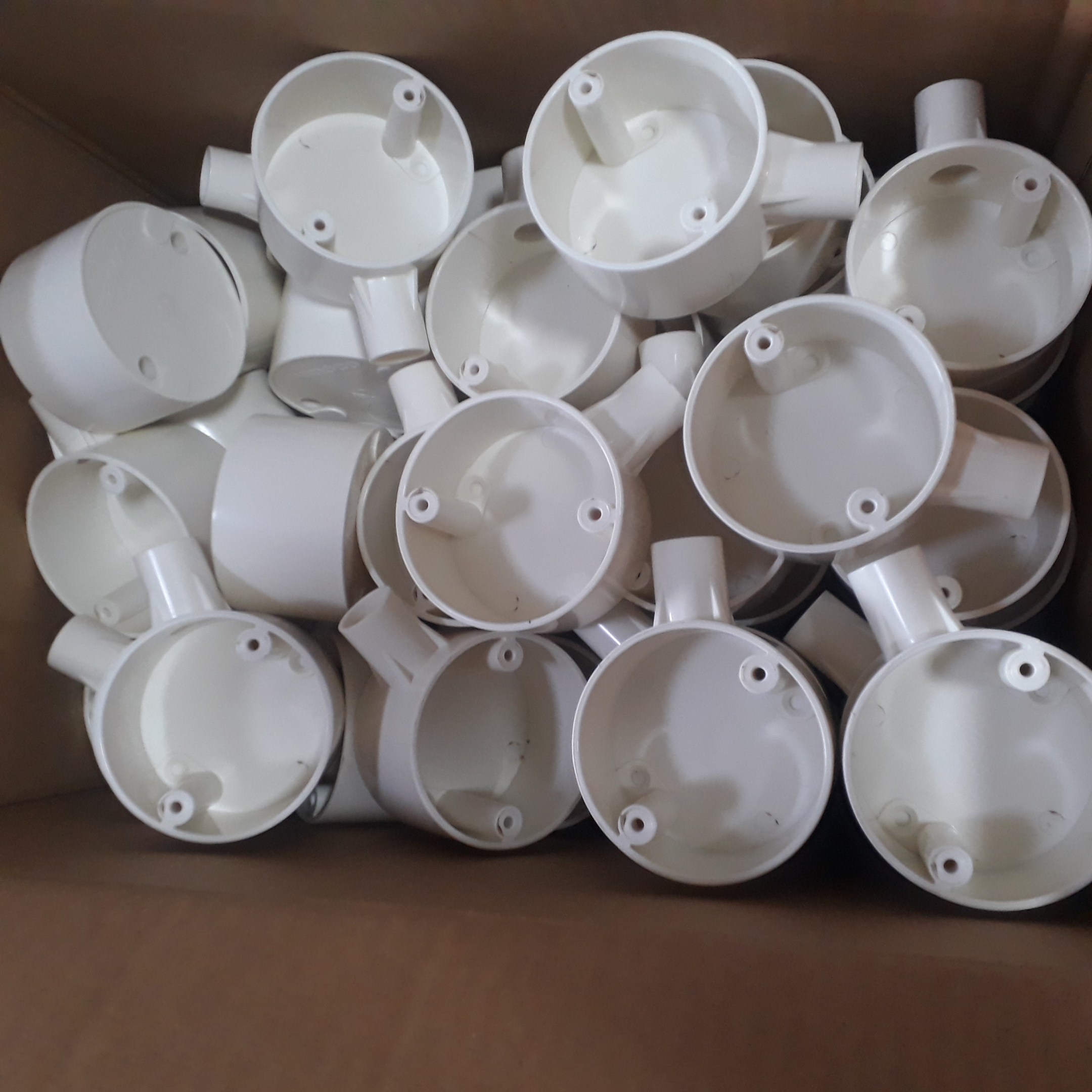Hộp Nối 1,2,3,4 đường,Phi 16mm/20mm/25mm,Dùng ống Điện Cứng Âm Tường Nanoco.