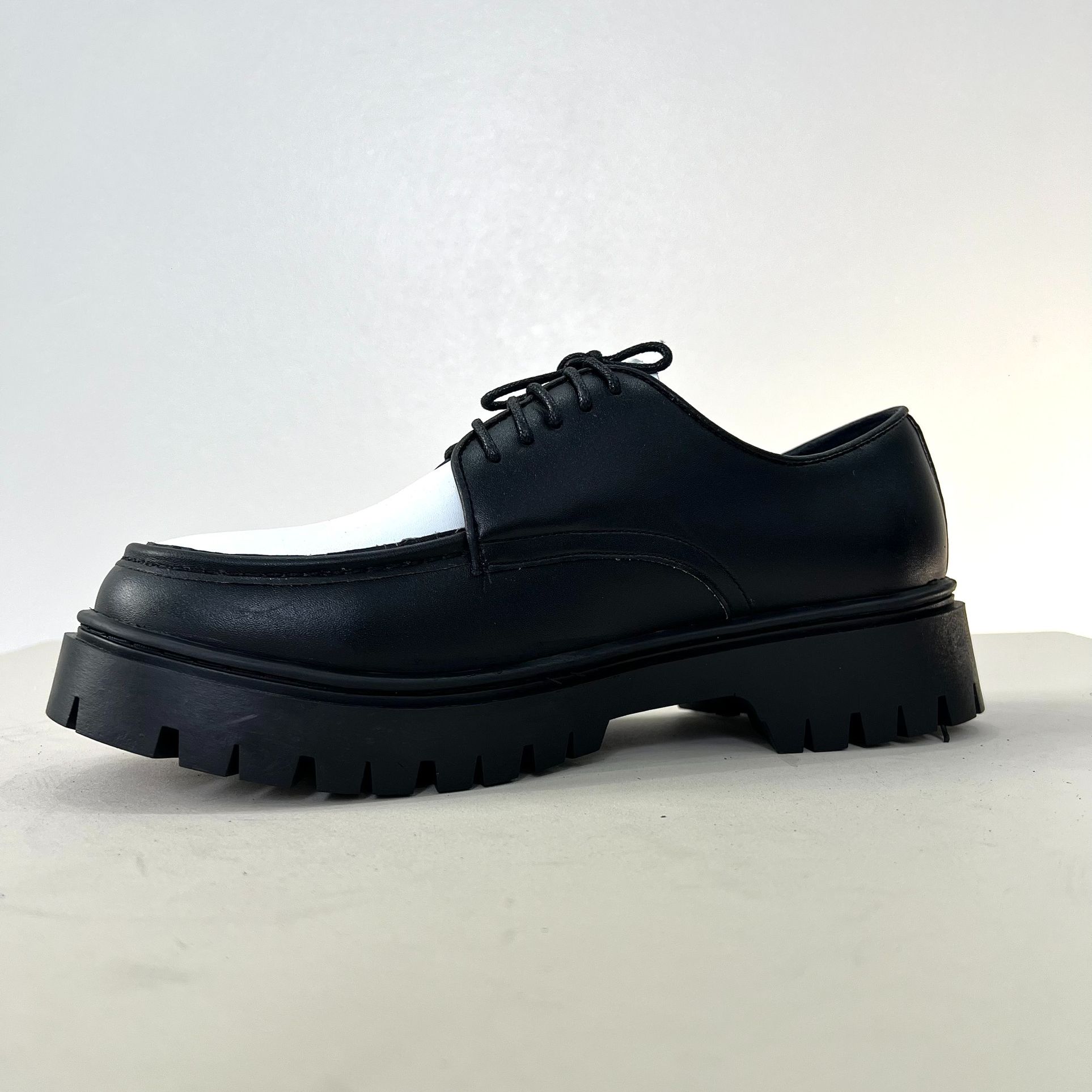 Chunky Derby Black White, giày Chunky Derby Nam Đen Trắng D04
