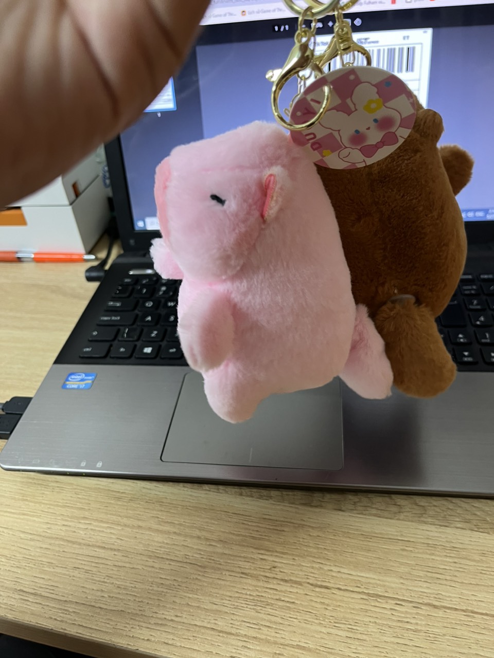 Móc Khoá Capybara Đuôi Xoay Cute 15cm