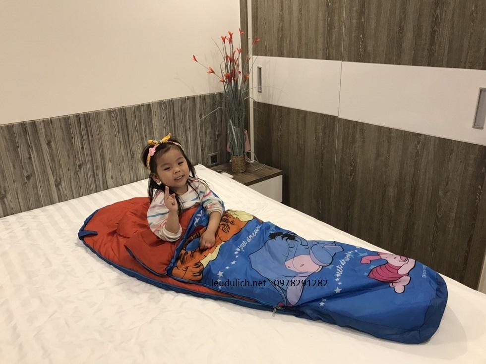 Túi ngủ cho bé tiểu học