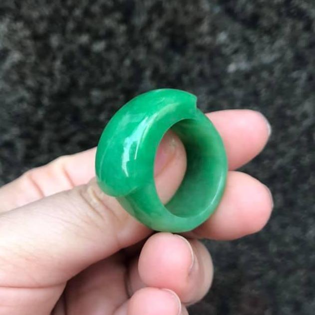 [HCM]NHẪN YÊN NGỰA CẨM THẠCH MẪU LỚN [SIZE 22-23]