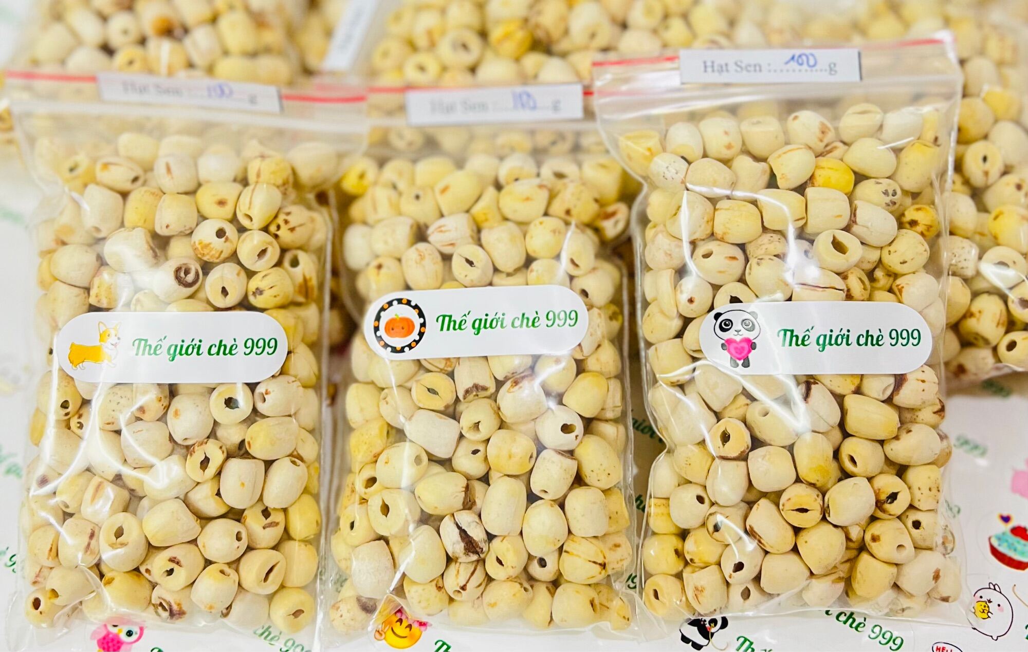 [10% Refund] 100g - Dried Lotus Seeds