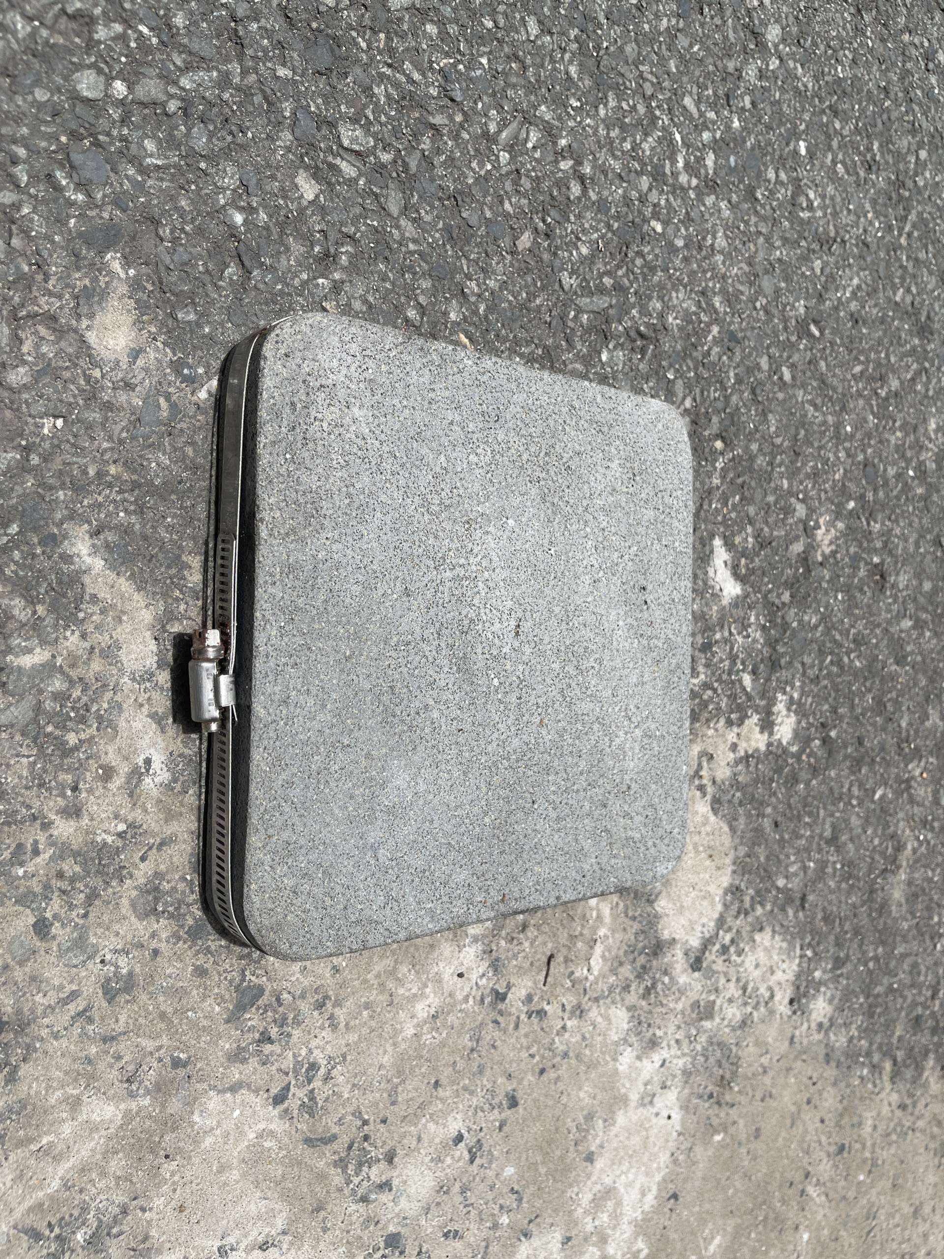 Đá Núi Lửa Nướng Thịt (Igneous Rocks) Love Stone