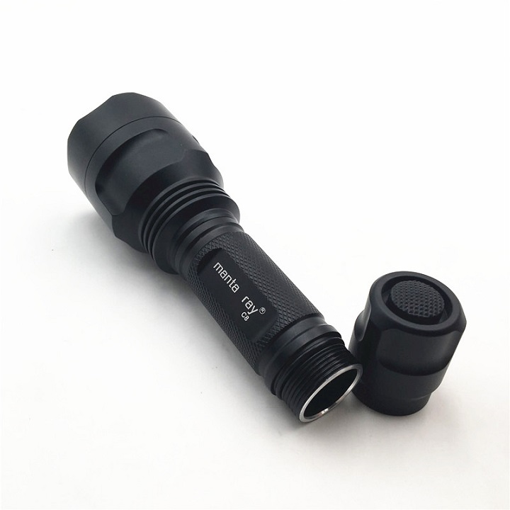 Đèn pin siêu sáng C8 Cree XHP50.2 ( TẶNG PIN VÀ SẠC )