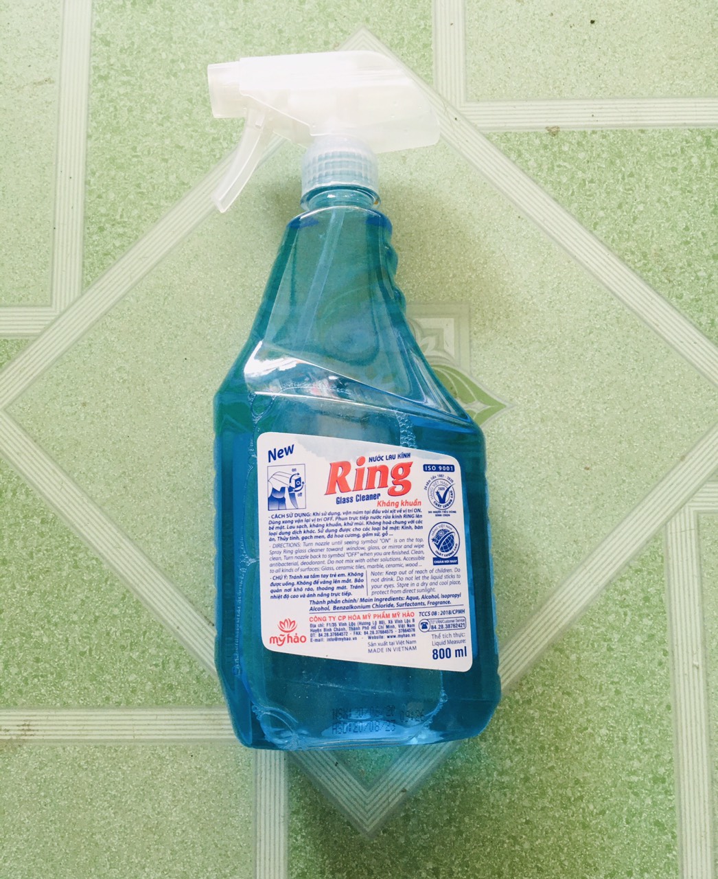 Nước lau kính Ring chai 800ml