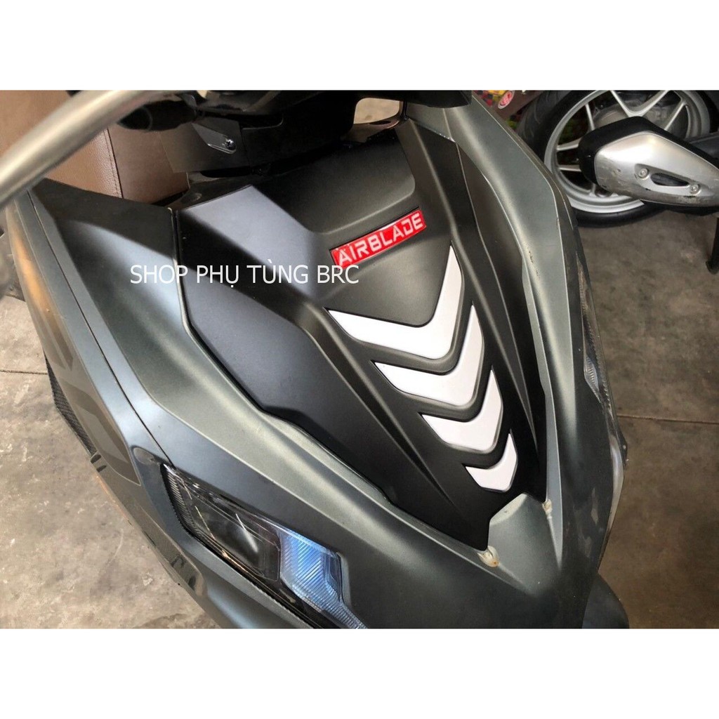 Mặt nạ trang trí xe AIR BLADE 2020.