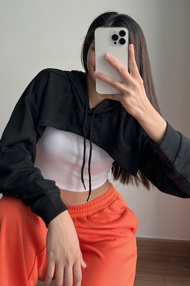 [NHẬP MÃ NOVFALAZSOCIAL02 GIẢM 40K ĐƠN 199K  ] Áo Hoodie Croptop Thun Dáng Rộng Maybi Tay Dài, Áo Khoác Ngắn Có Mũ Trẻ Trung Cá Tính Phong Cách Hiphop Dance