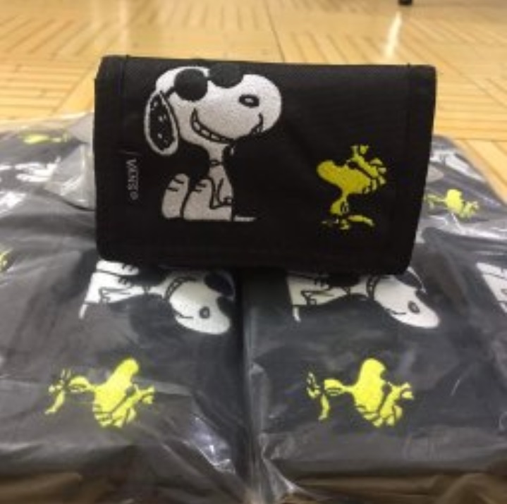 Túi Ví Van.s x Peanuts Slipped Black Wallet Bóp Ví mini Puta Puta