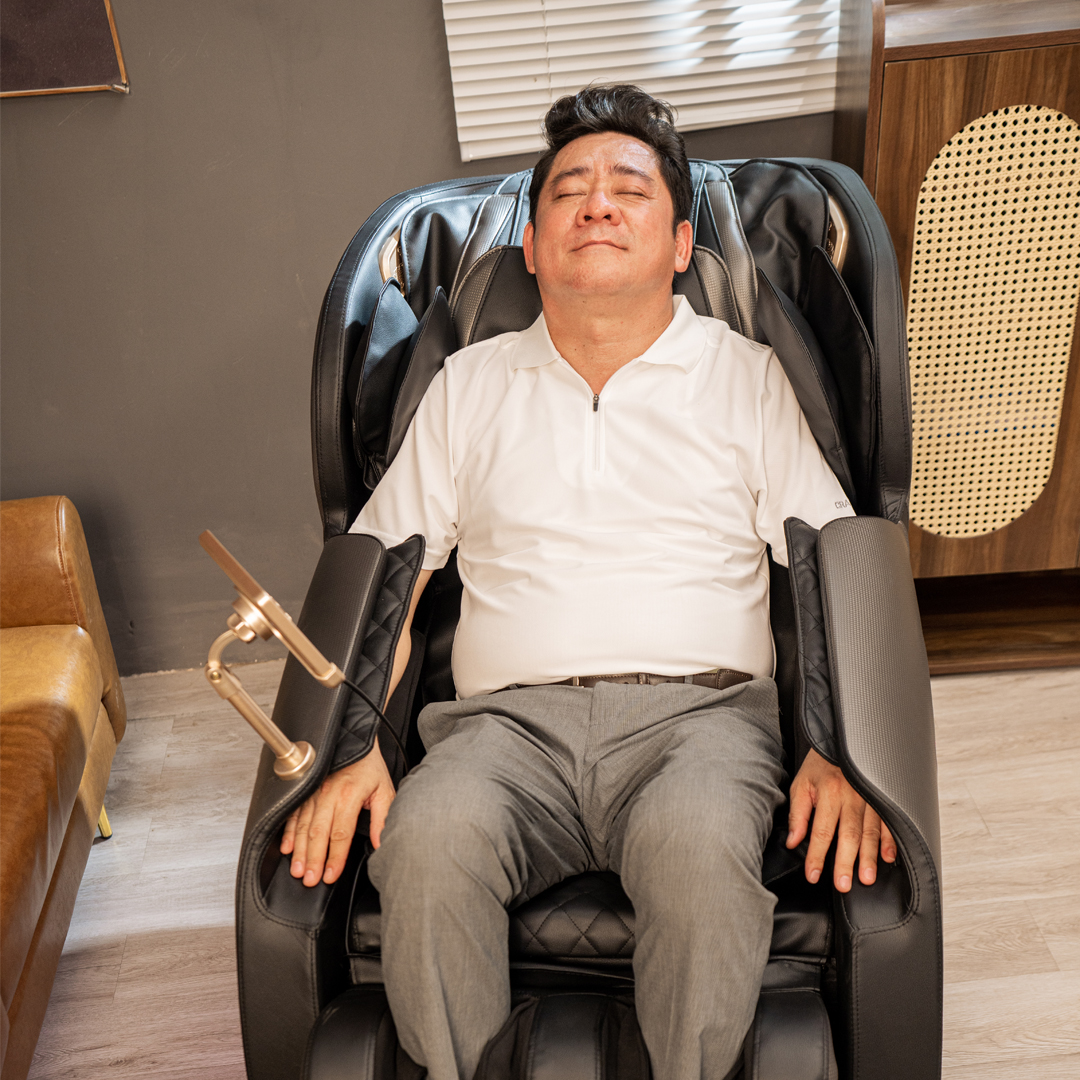 [Nhận hàng nằm thử] Ghế Massage Toàn Thân Đa Năng Cao Cấp Toshiko T81, ghế massage điều khiển giọng nói tiếng Việt tổ hợp 15 bài massage chuyên sâu cùng công nghệ quét AI dò tìm huyệt đạo