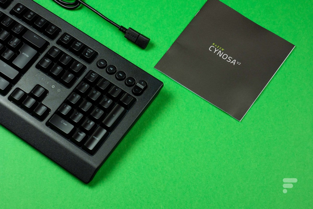 Bàn phím Razer Cynosa V2