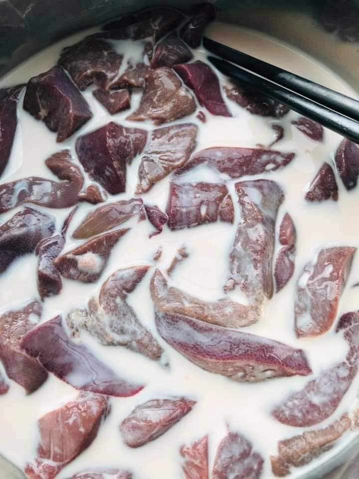 Gan Gà Tươi Ngon Cho Chó Mèo