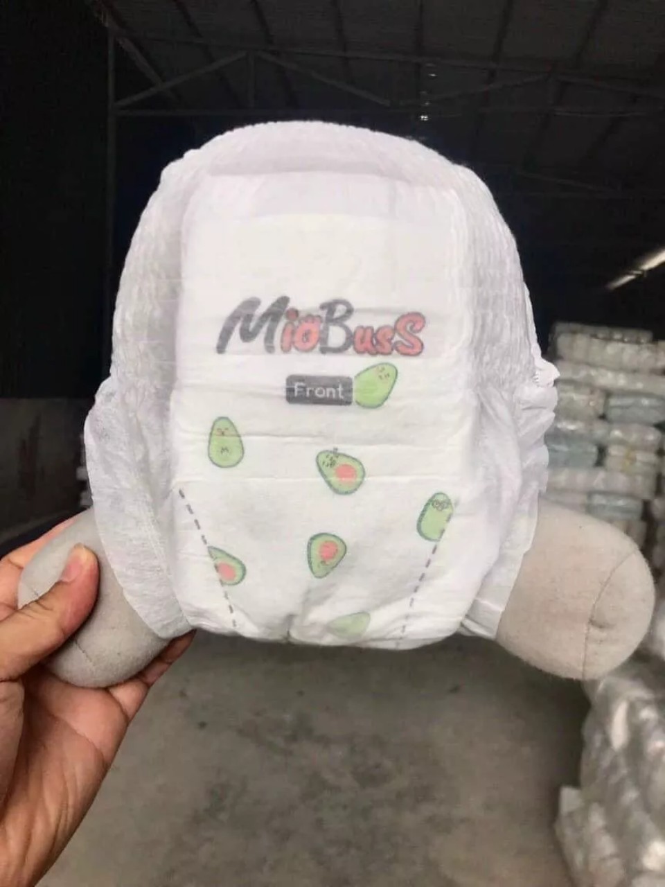 Bỉm bao bì  #MIOBUSS  giá 100 miếng freeship