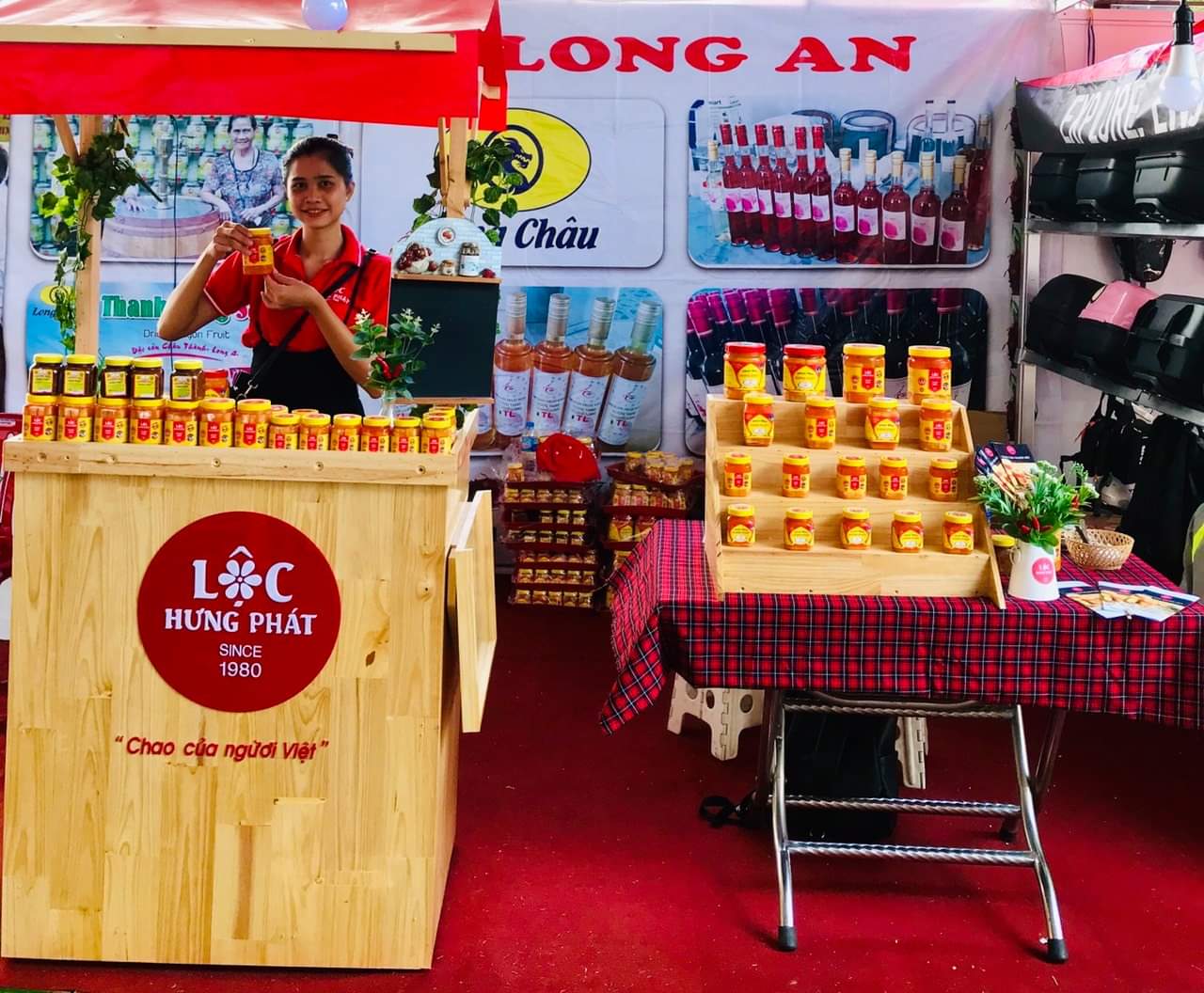 CHAO MÔN CAO CẤP BỘT HẠT SEN Lộc Hưng Phát 370gr