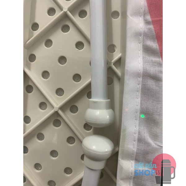Cầu là quần áo , bàn để ủi đồ Lock&Lock ETM524