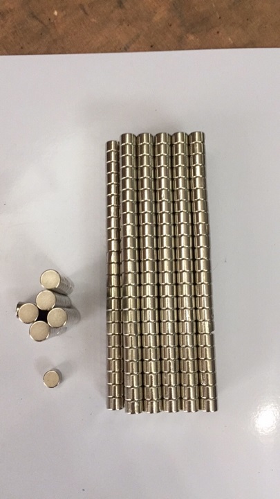 Nam châm trắng đất hiếm 7x5mm ( set 50 viên ).