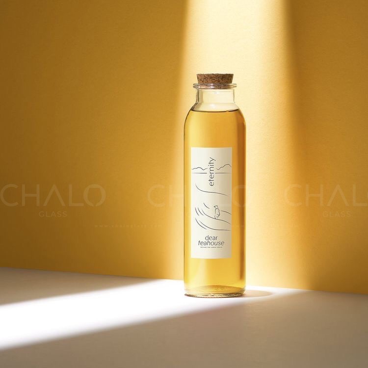 Chai thuỷ tinh nắp gỗ 350ml dáng cao, chai thuỷ tinh đựng nước ép, chai đựng sữa, chai đựng nước đa năng
