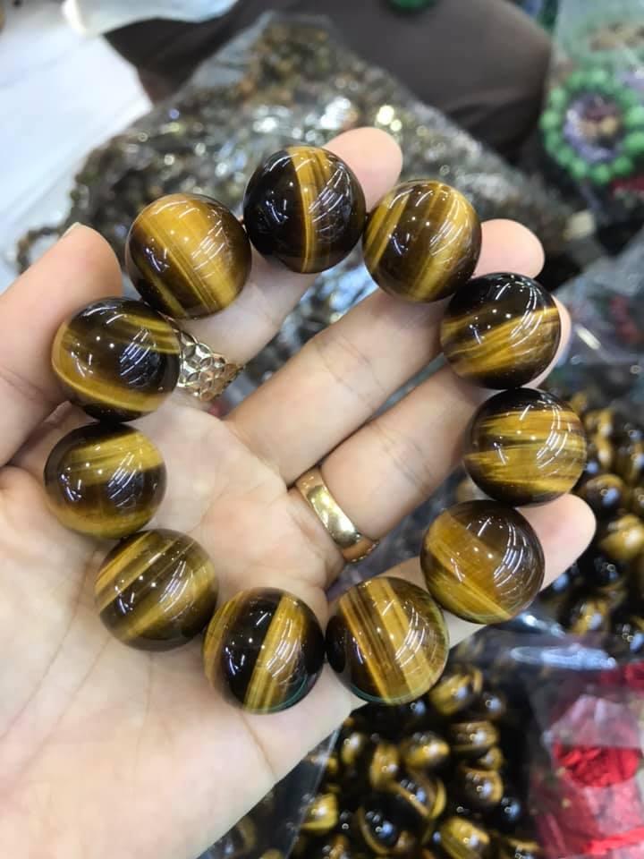 VÒNG TAY ĐÁ MẮT HỔ NÂU ÁNH VÀNG 20LY HÀNG 5A-VIP