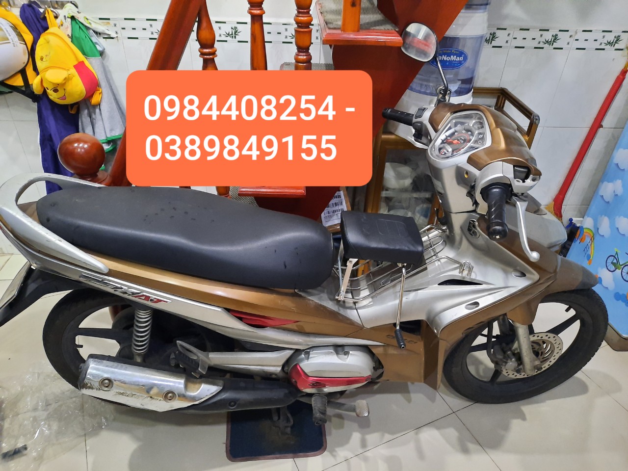 Ghế số đen có gác chân ngồi xe máy cho bé ( xe Wave alpha-RSX, Blade, Sirius, Alexo, Future, Dream, Cub, Jupiter,...)