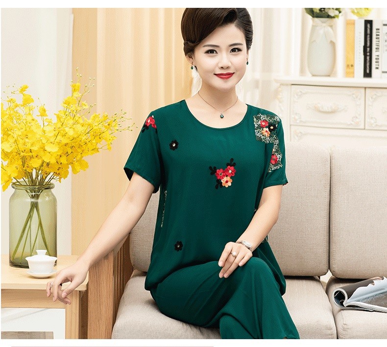 ĐỒ BỘ TRUNG NIÊN NỮ