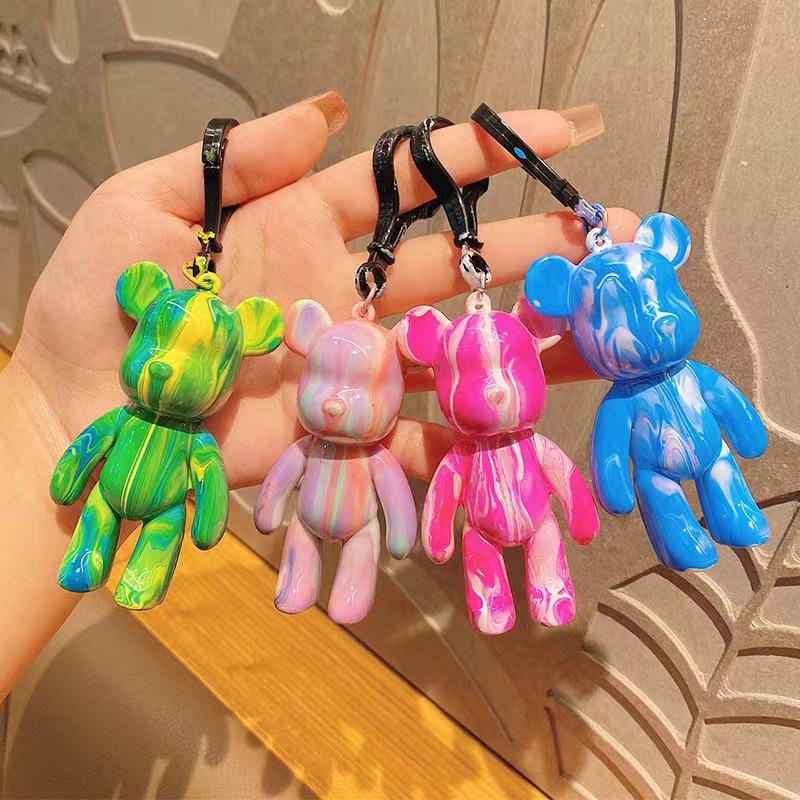 Móc Khóa Nhựa Trắng Nhiều Hình Gấu Bearbrick, Thỏ Bunny Phụ kiện Đổ Loang Màu