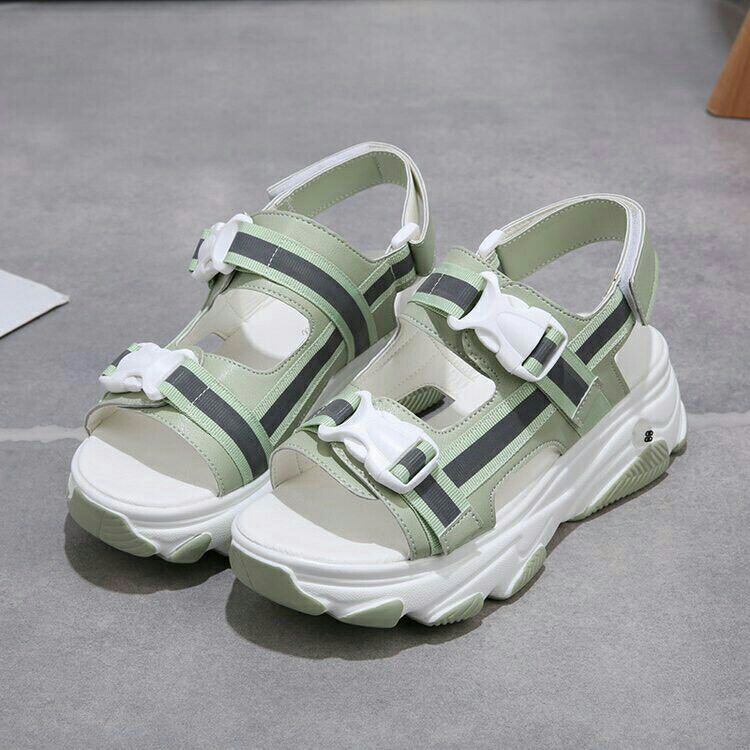 Sandal Học Sinh Nữ 2 quai phản quang khóa bấm