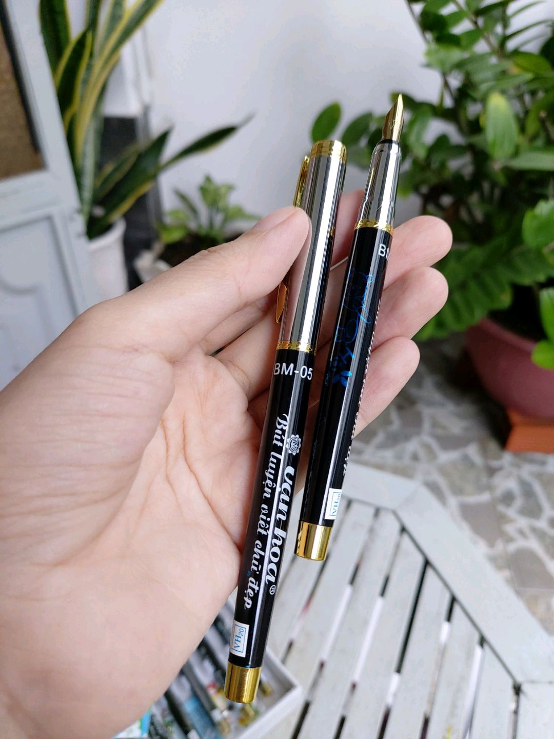 Combo 3 bút máy luyện viết chữ đẹp Vạn Hoa 05