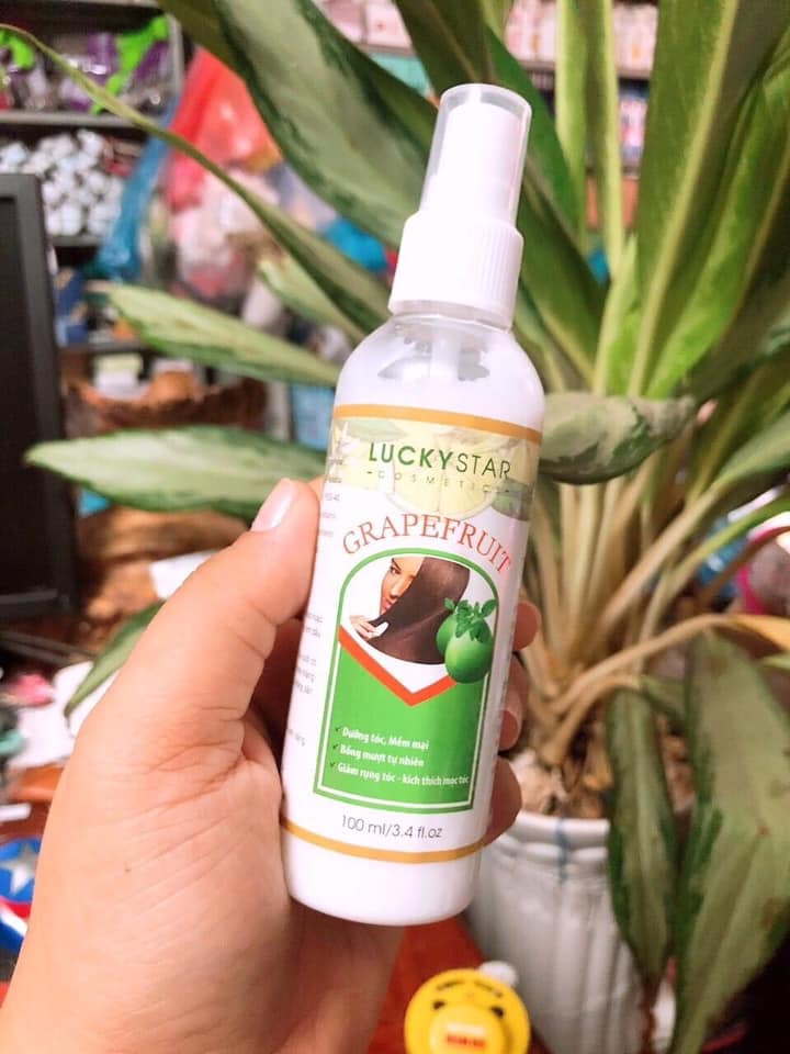 XỊT DƯỠNG TÓC TINH DẦU BƯỞI LUCKY STAR 100ML