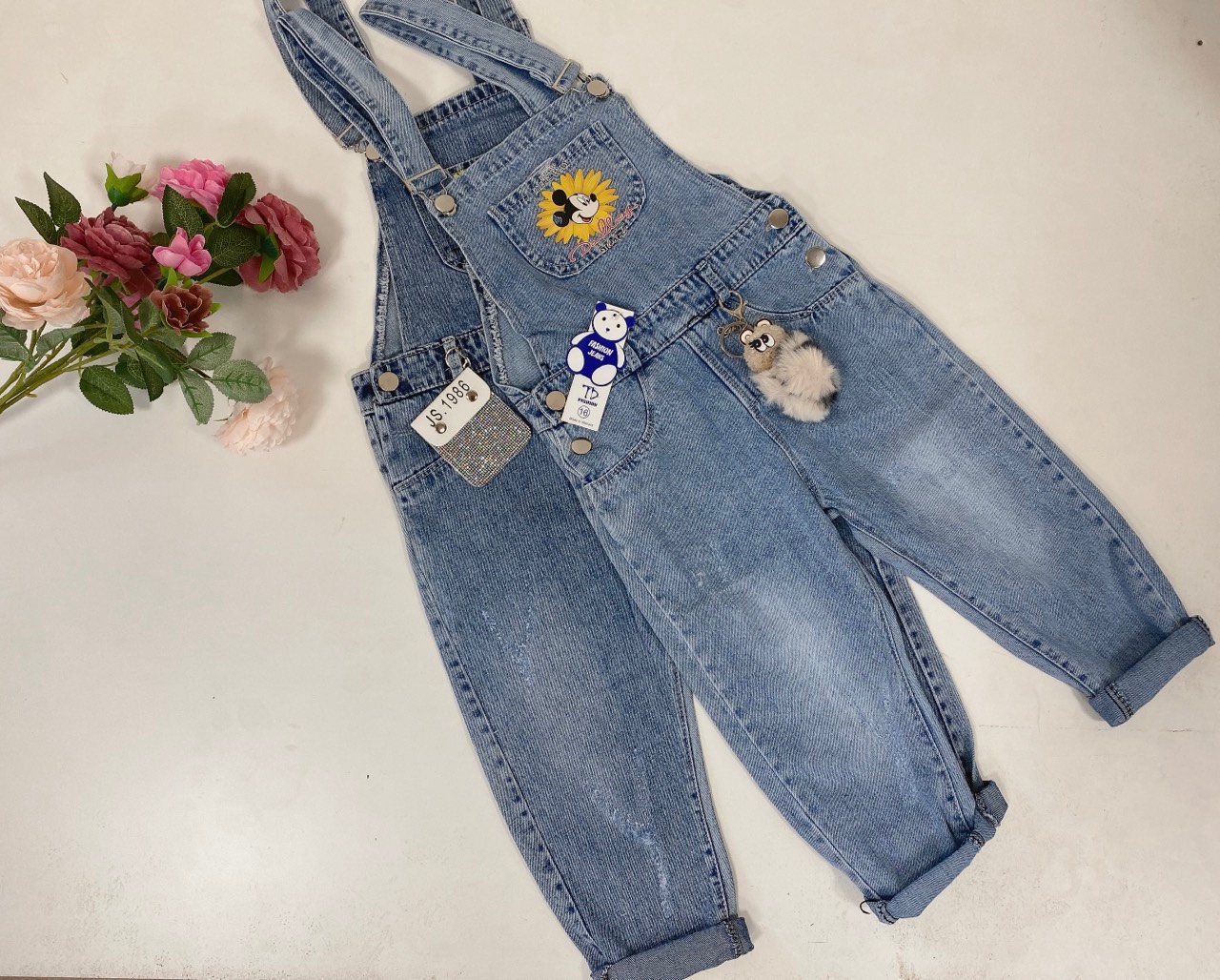Yếm jean quần dài bé gái