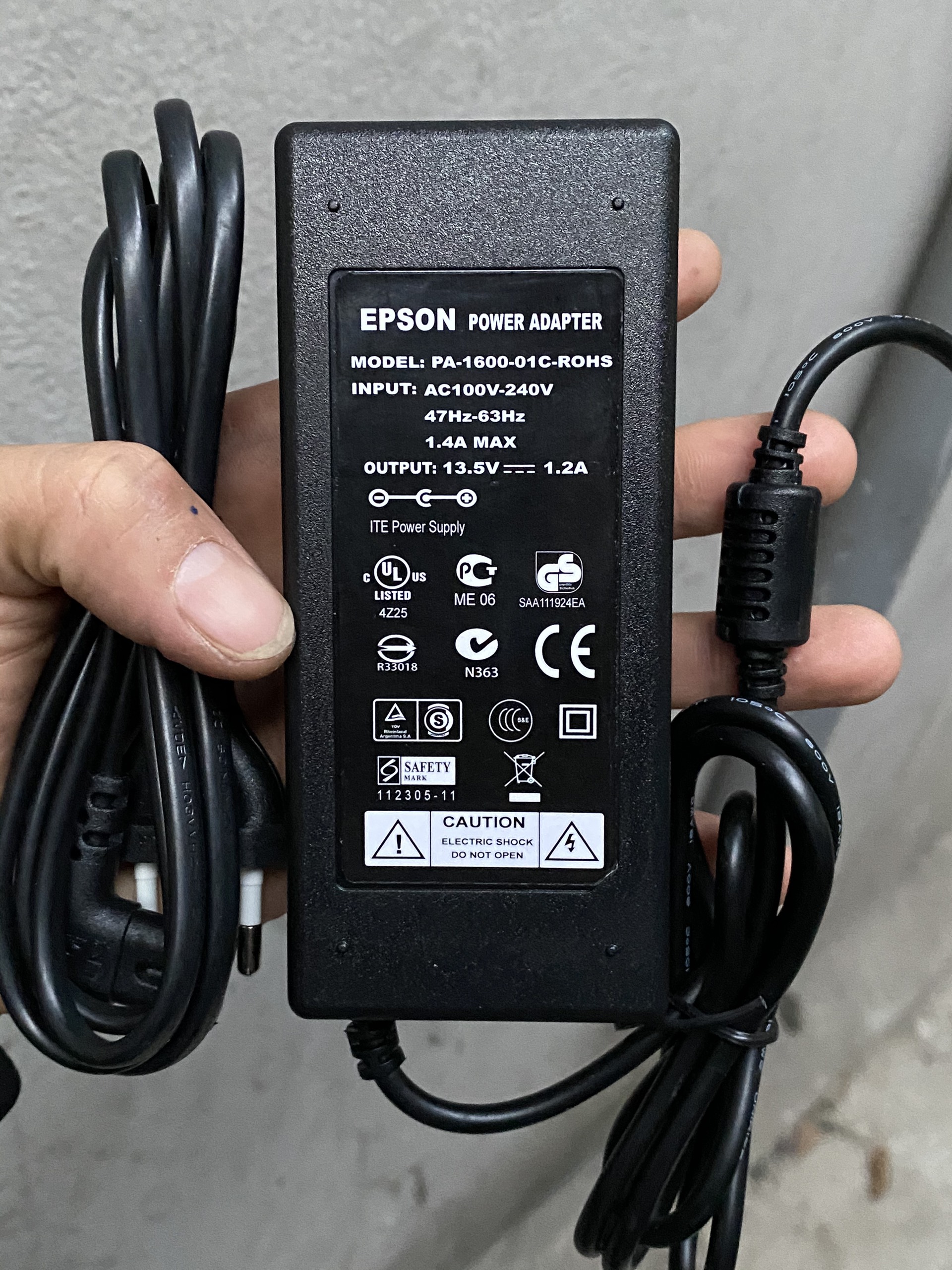 Adapter sạc loa kéo DC 13.5V hàng cao cấp