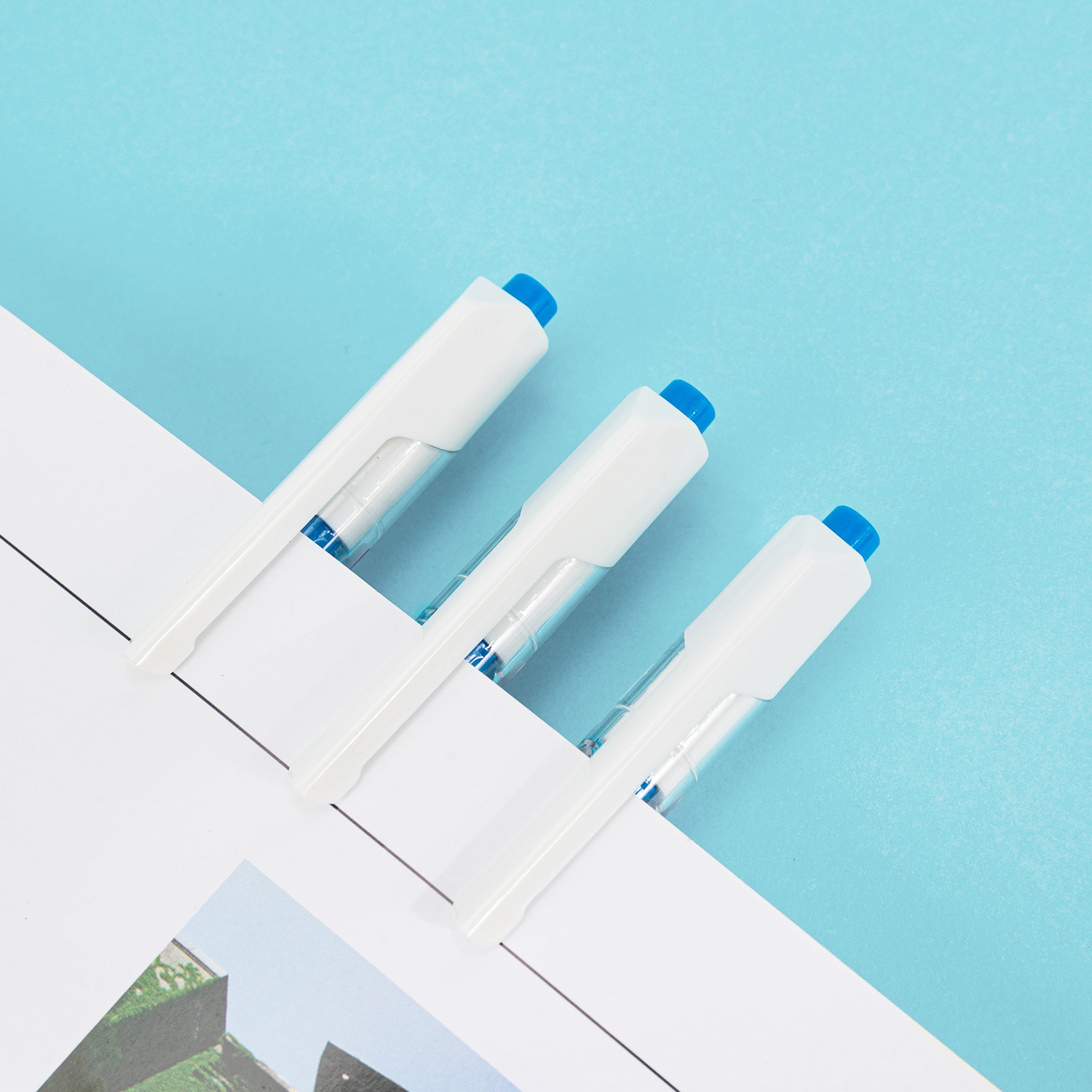 COMBO 12 Bút bi bút mực bút gel bấm văn phòng mực xanh đen đỏ ngòi 0.7mm Deli giá rẻ viết nét đều trơn tru phù hợp cho học sinh - EQ24
