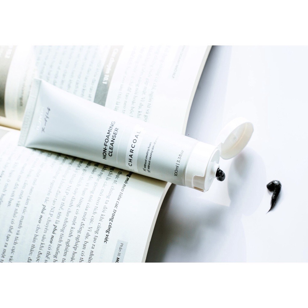 Sữa rửa mặt than tre LoriB Mẫu Mới (NON-FOAMING CLEANSER)