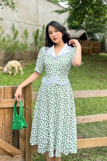 [NHẬP MÃ NOVFALAZSOCIAL02 GIẢM 40K ĐƠN 199K  ] Đầm Maybi gài nút xòe lụa cổ đan-tông phối ren